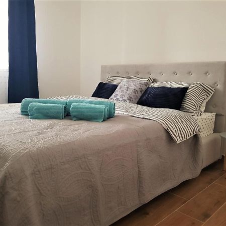 Apartman Astra Sremska Mitrovica Exterior photo