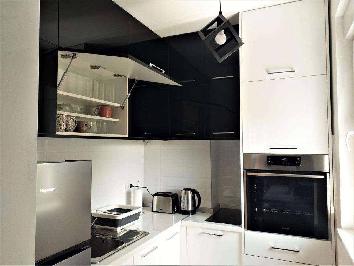 Apartman Astra Sremska Mitrovica Exterior photo