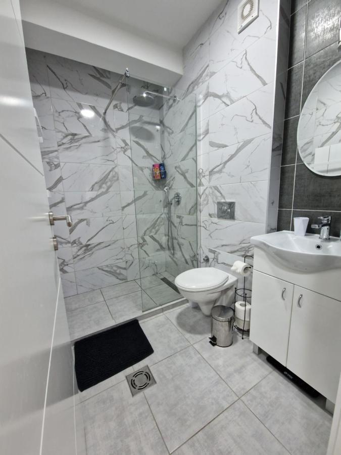 Apartman Astra Sremska Mitrovica Exterior photo