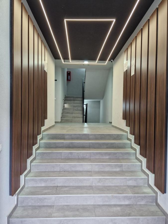Apartman Astra Sremska Mitrovica Exterior photo